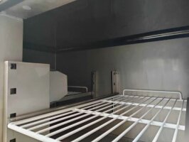 Saladette/Zubereitungstisch 2 Türen Unterbaukühlung Edelstahl 176 Liter